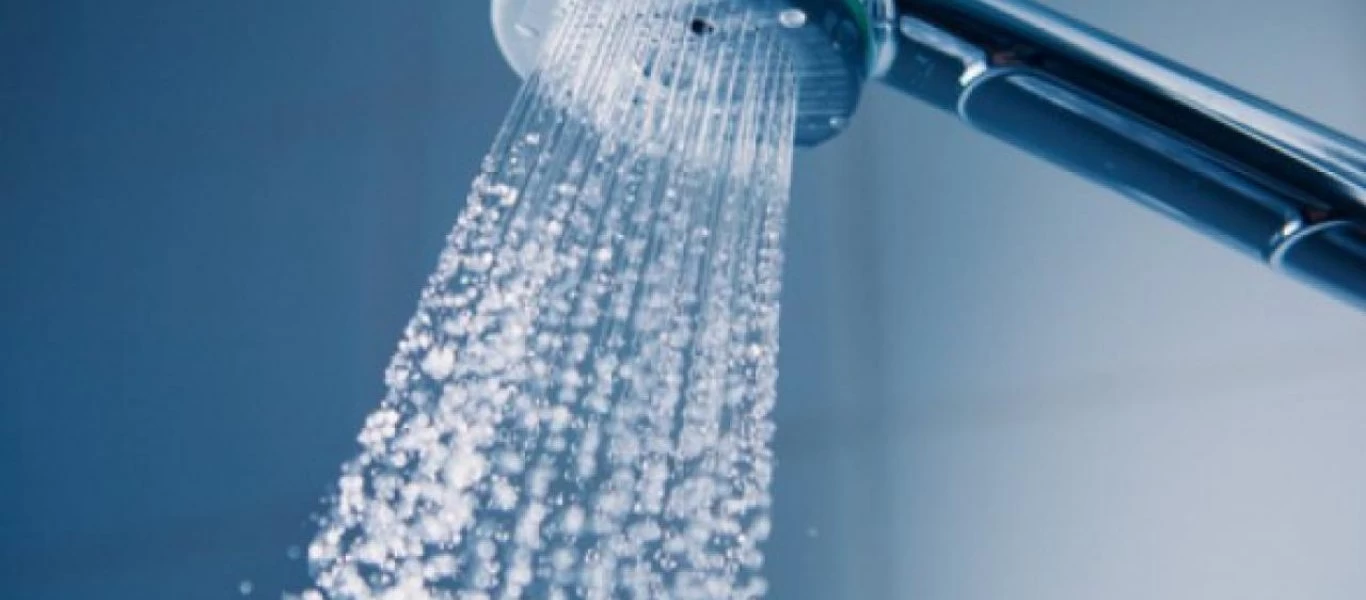 Σίγουρα τα κάνεις και εσύ: Eπτά λάθη που όλοι κάνουμε στο ντους